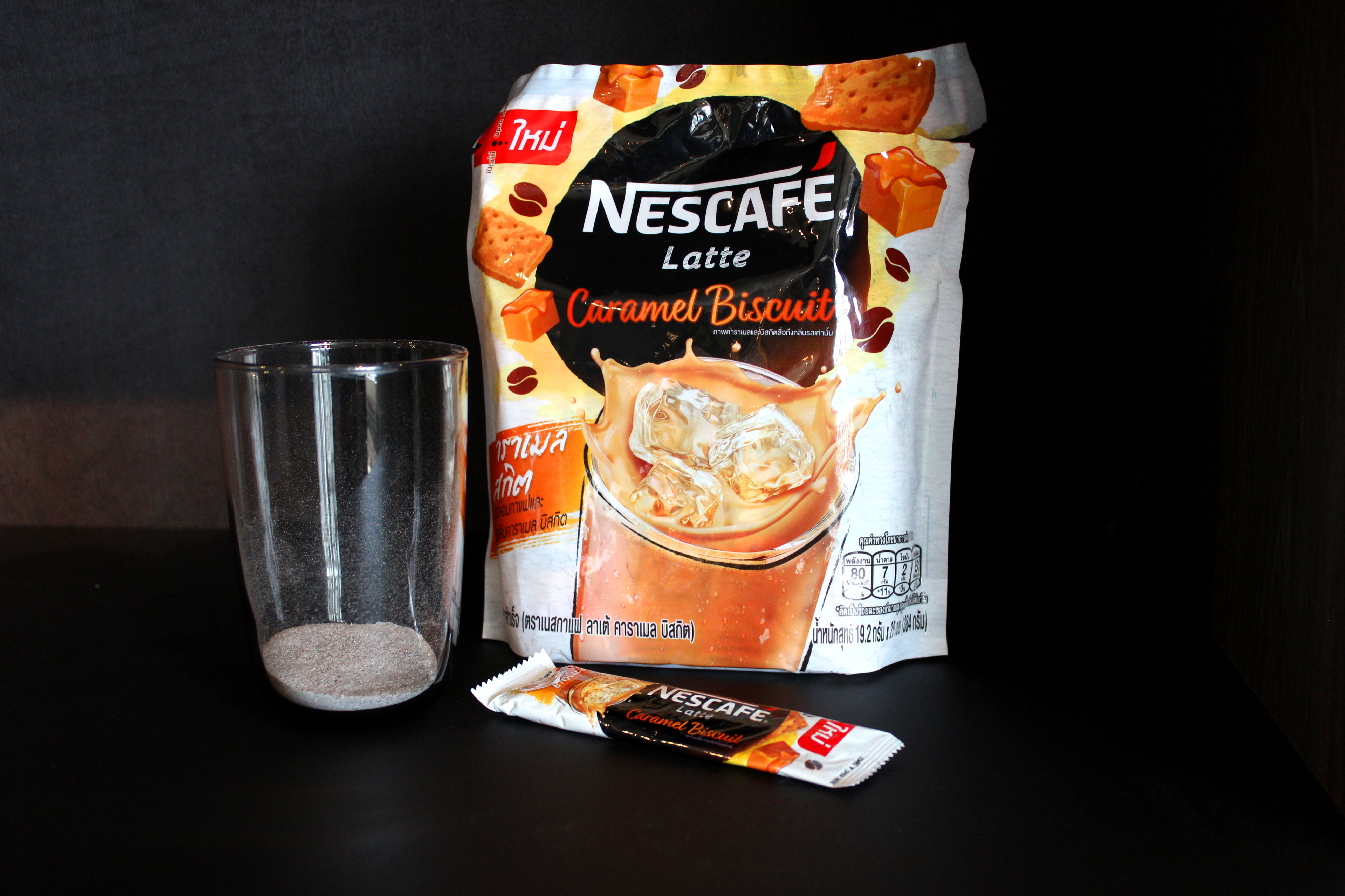 Hoe maak je Nescafé ijskoffie stap 1 