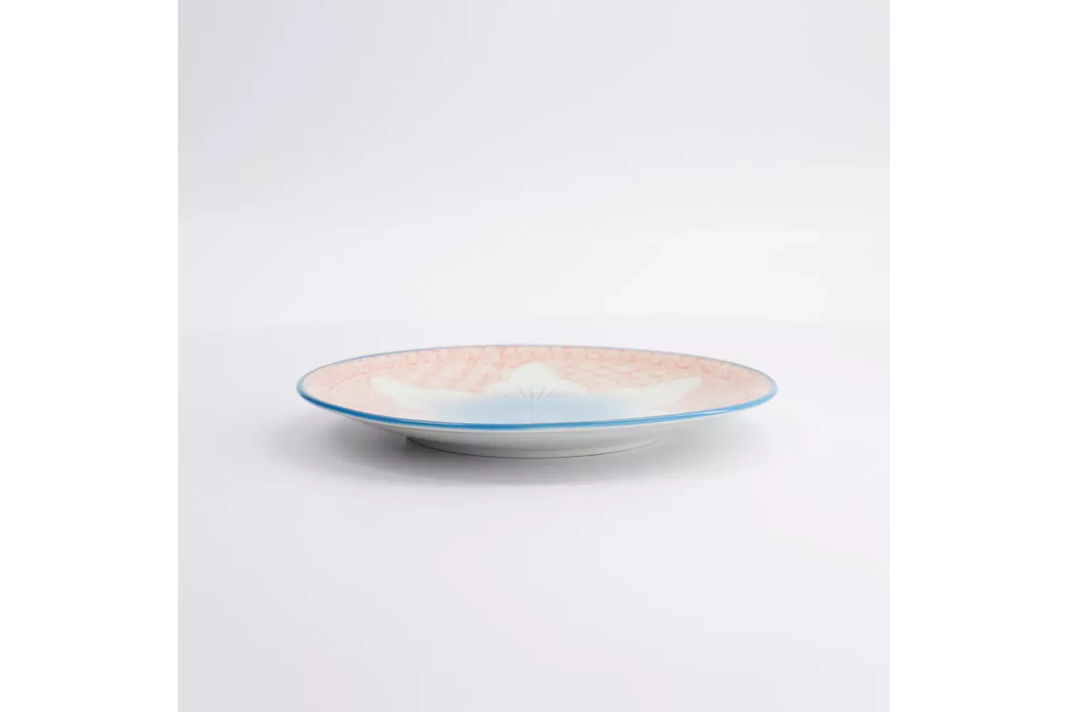 Tokyo Design Studio - Lily Flower Plate 20x2cm Red 6pcs
